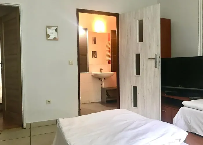 Goscinne Na Milej Pensionat Kochlice